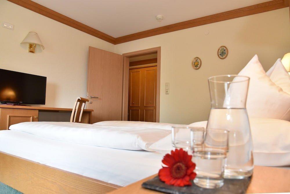 Classic Rooms By Crystal Sankt Johann in Tirol Exterior foto